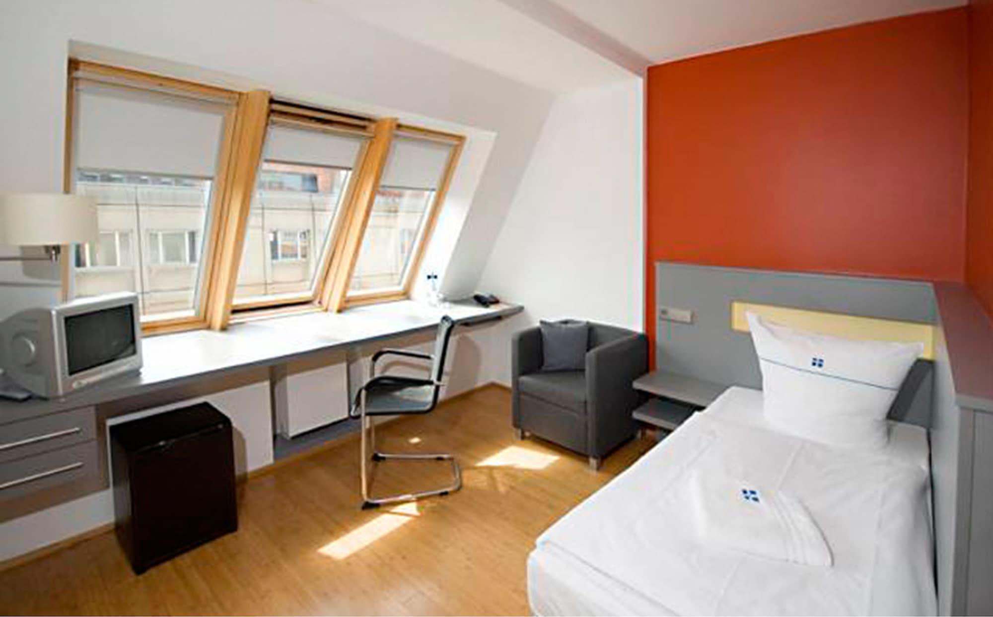 Dietrich-Bonhoeffer-Hotel Berlin Mitte Ngoại thất bức ảnh
