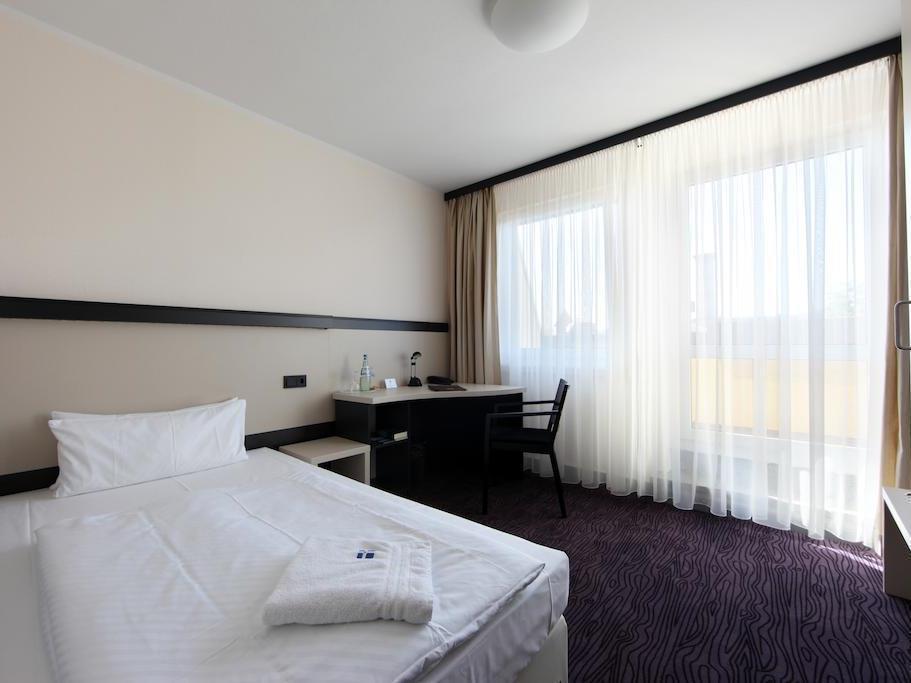 Dietrich-Bonhoeffer-Hotel Berlin Mitte Ngoại thất bức ảnh